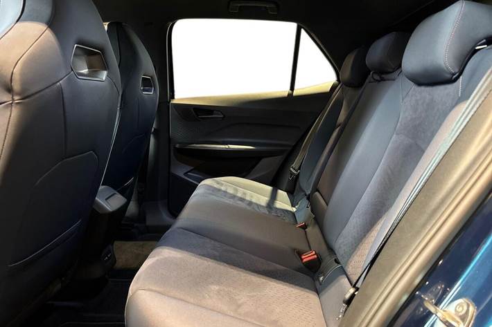 Blå Cupra Born fra 2022