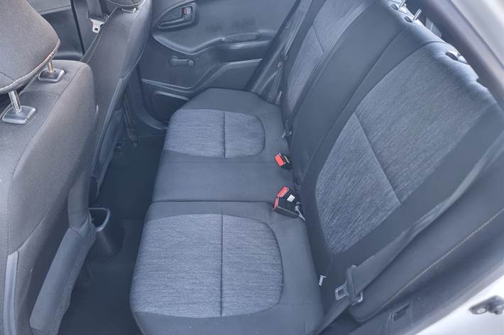 Hvid Kia Picanto fra 2013