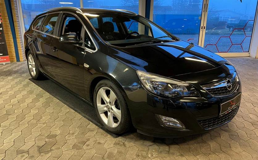 Opel Astra 1,4 T 140 Sport Sports Tourer