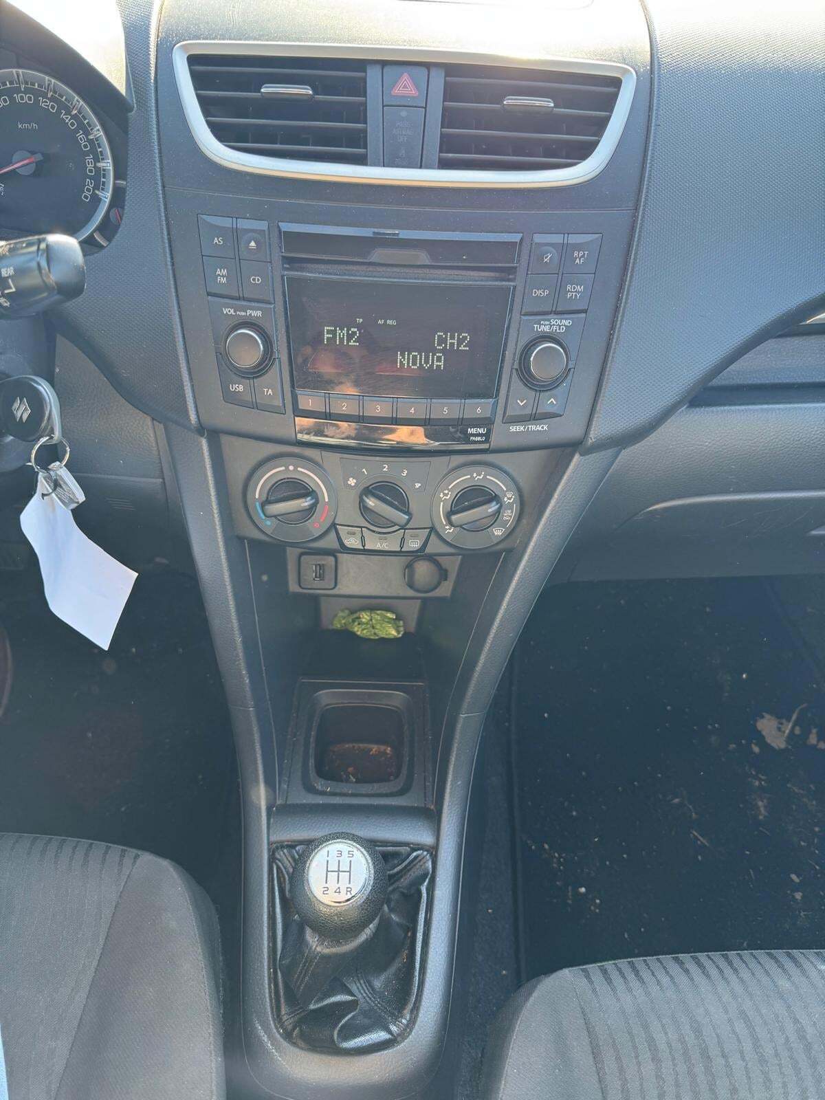 undefined Suzuki Swift fra 2012