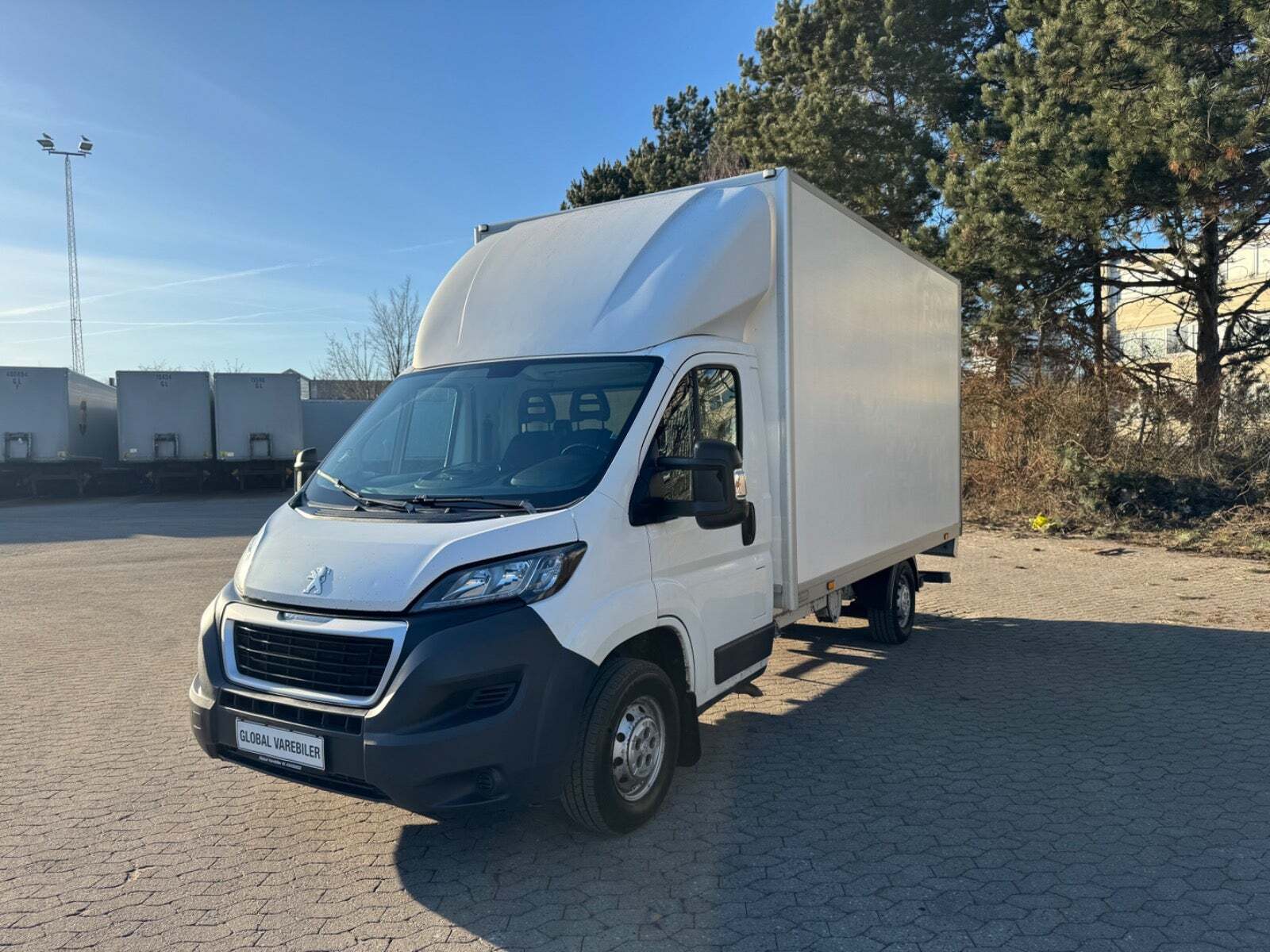 Peugeot Boxer 335 2,2 HDi 130 Alukasse m/lift