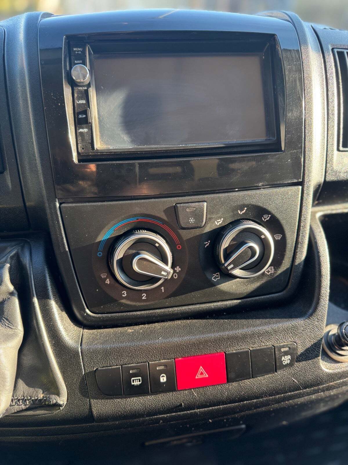 undefined Peugeot Boxer 335 fra 2015