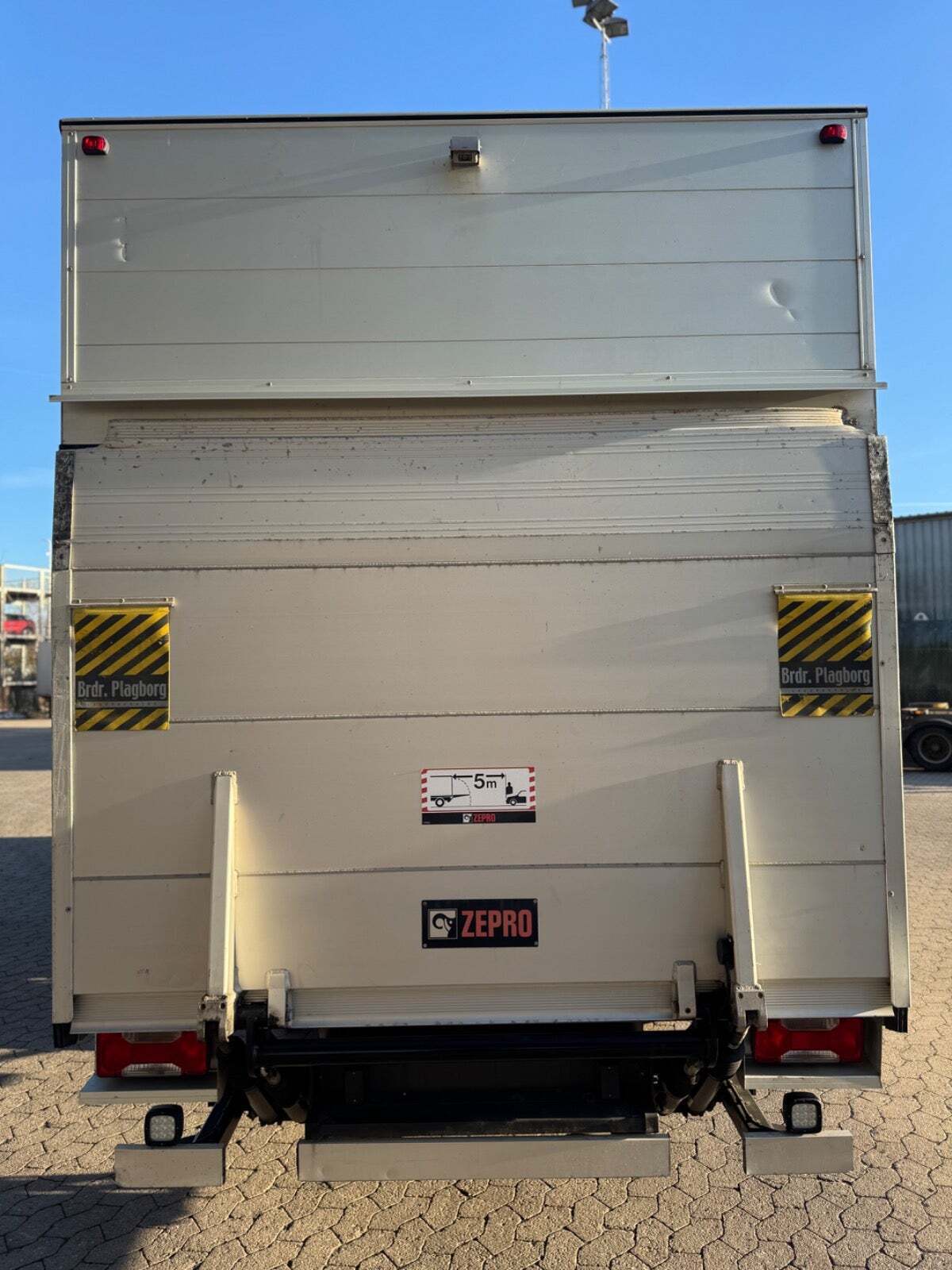 Hvid Iveco Daily fra 2022