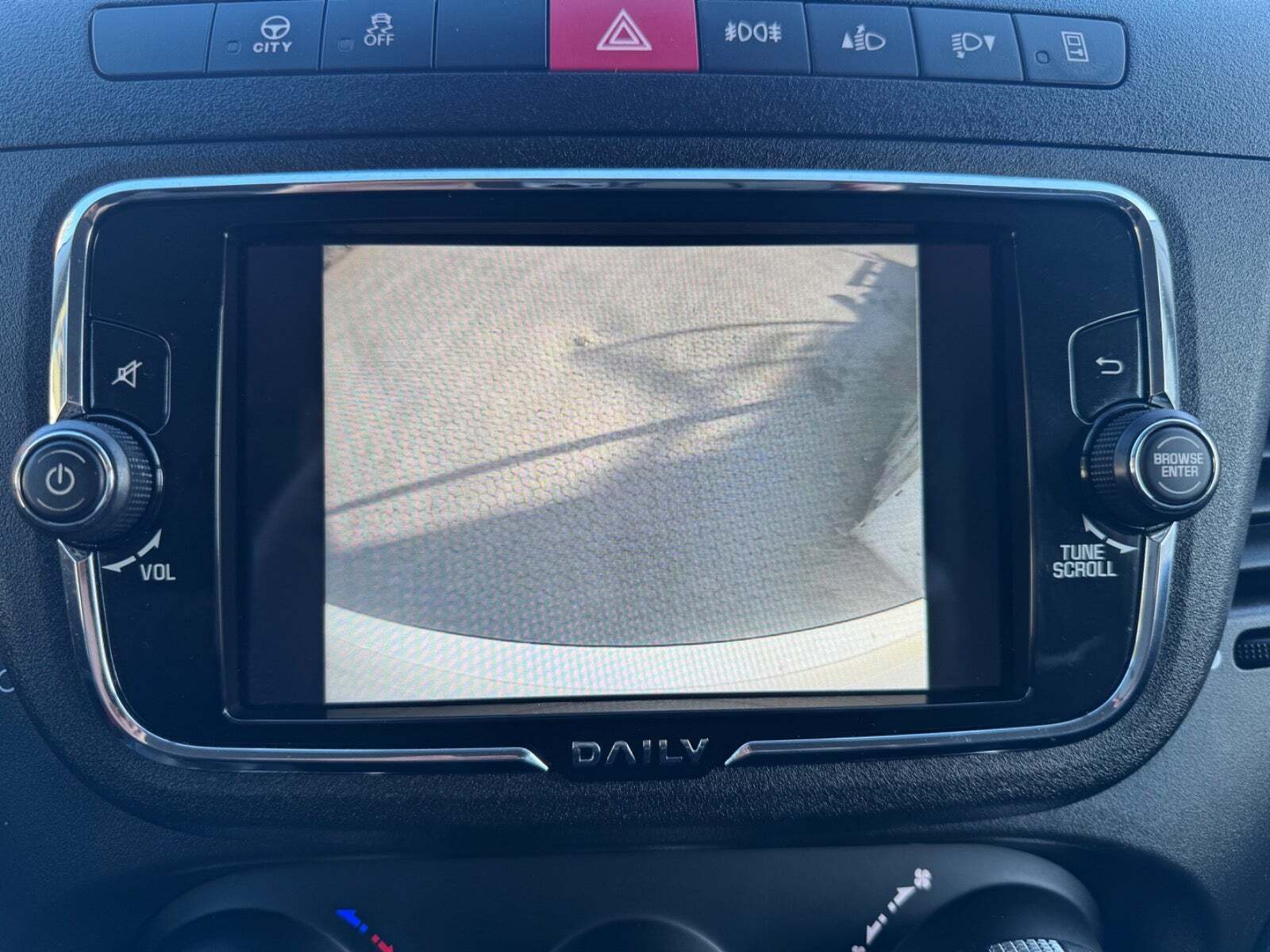 Hvid Iveco Daily fra 2022