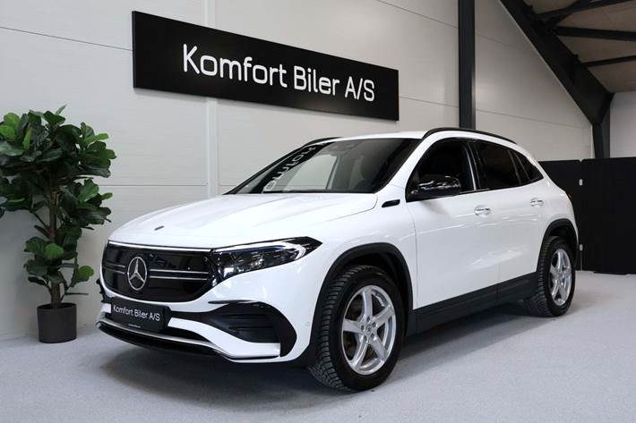 Hvid Mercedes EQA250 fra 2022 set udefra