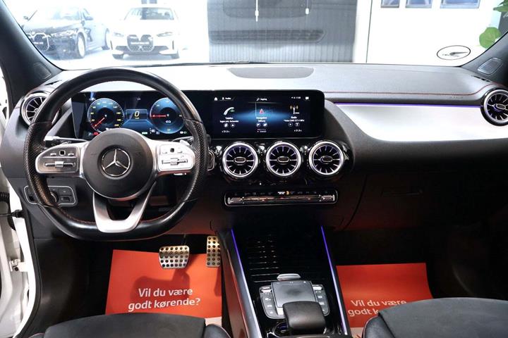 Hvid Mercedes EQA250 fra 2022