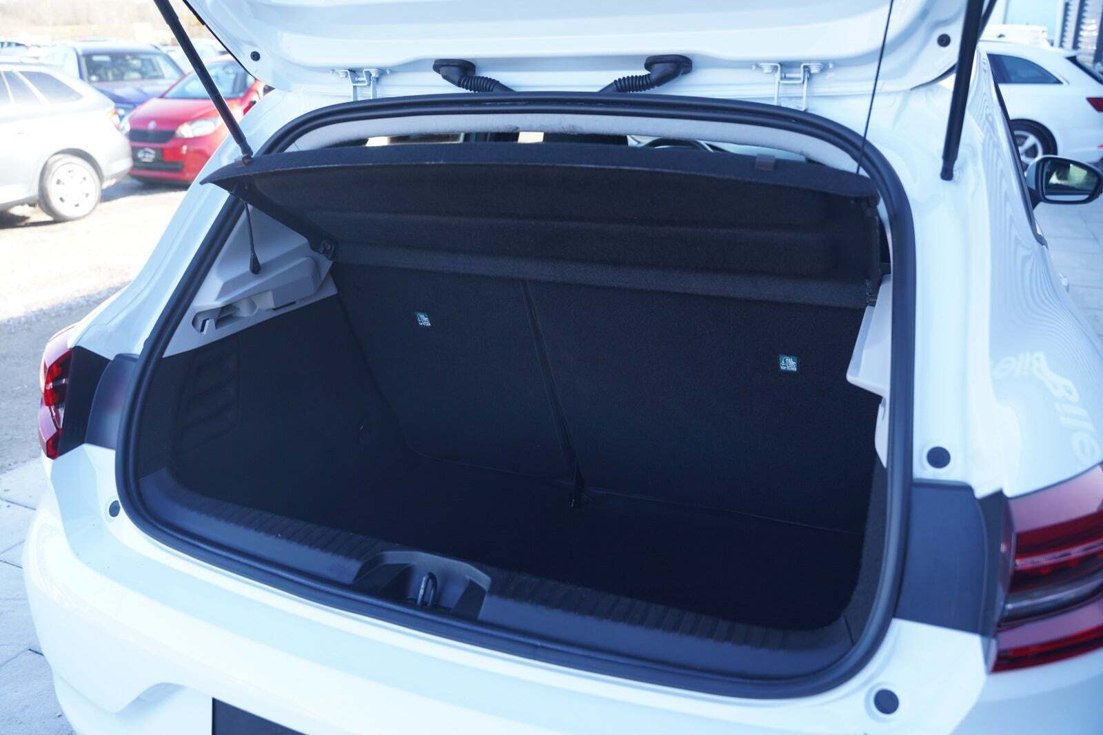 Hvid Renault Clio V fra 2020