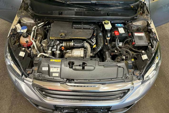 undefined Peugeot 308 fra 2015