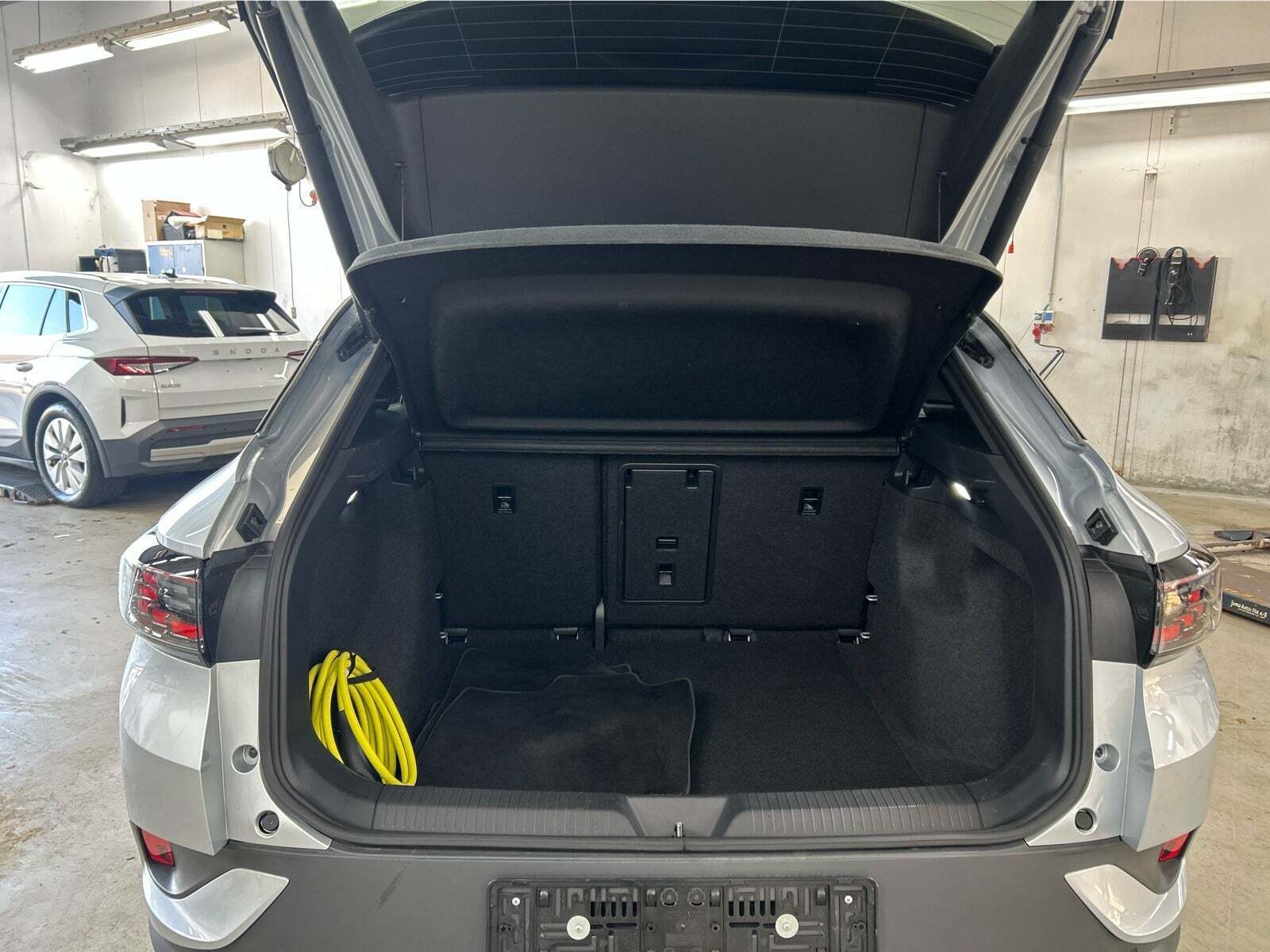 Sølv VW ID.4 fra 2025