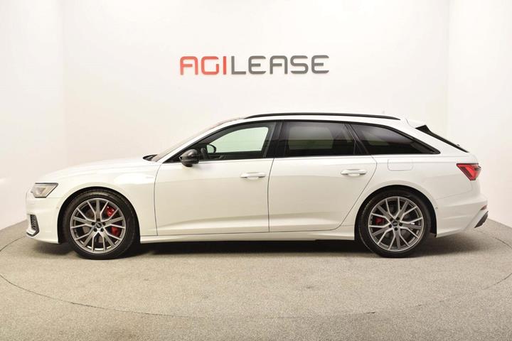 Hvid Audi A6 fra 2021