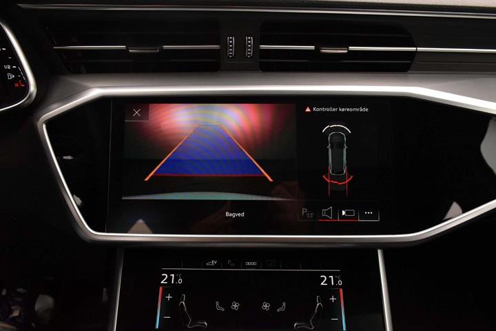 Hvid Audi A6 fra 2021