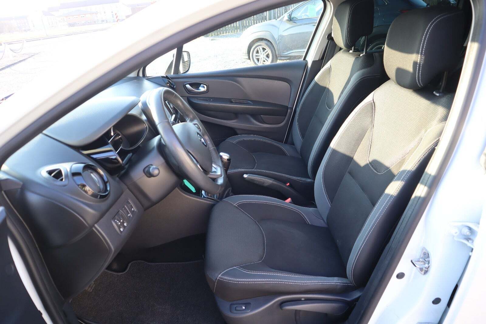 Renault Clio IV 0,9 TCe 90 Zen Sport Tourer