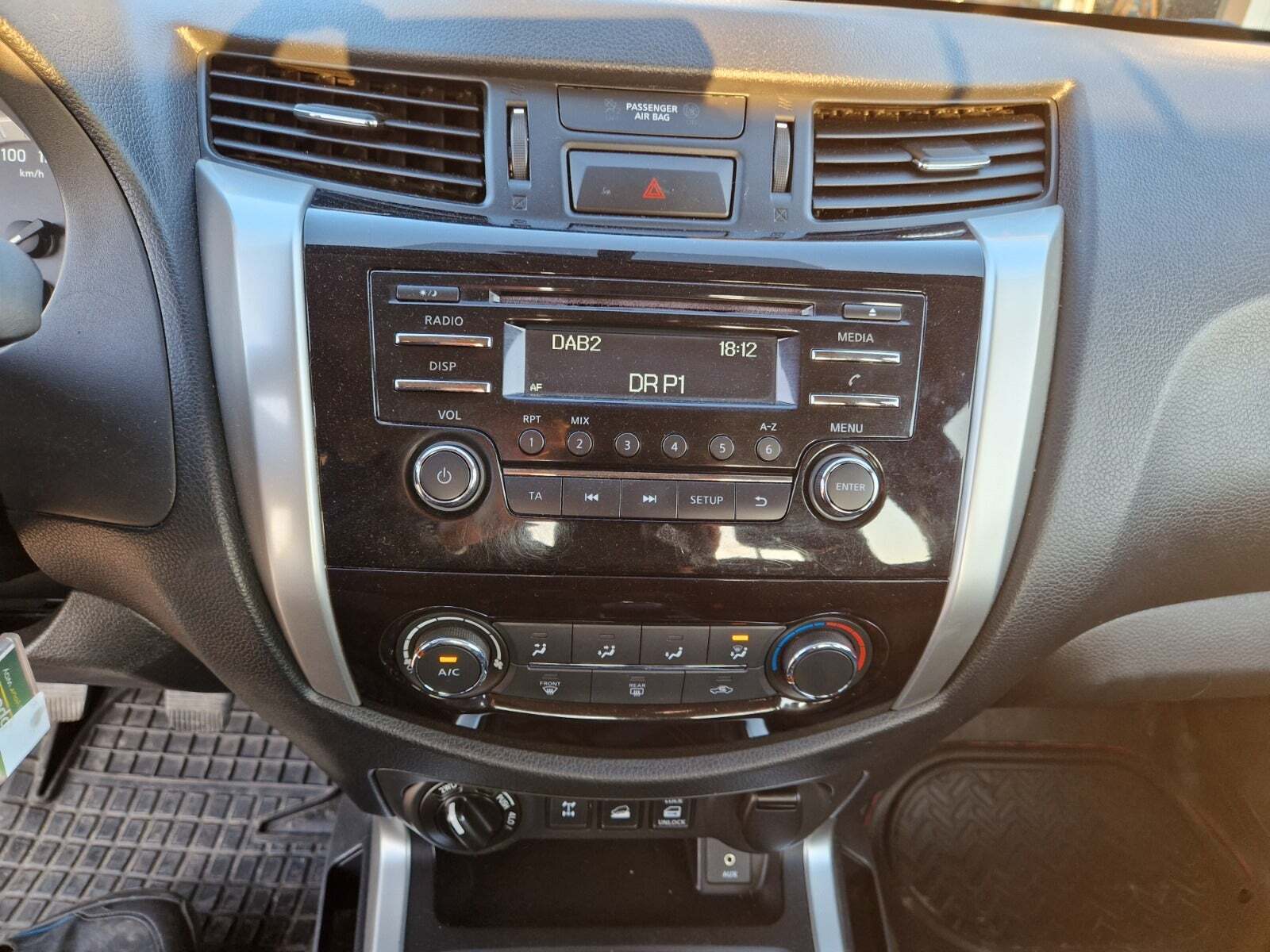 undefined Nissan Navara fra 2021 set indefra