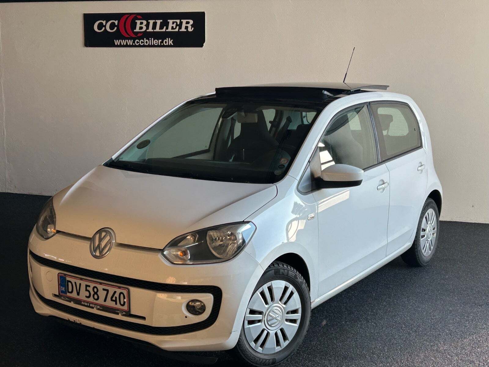Hvid VW UP! fra 2013