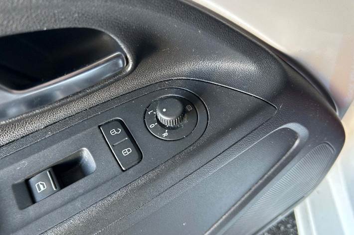 Hvid VW UP! fra 2013