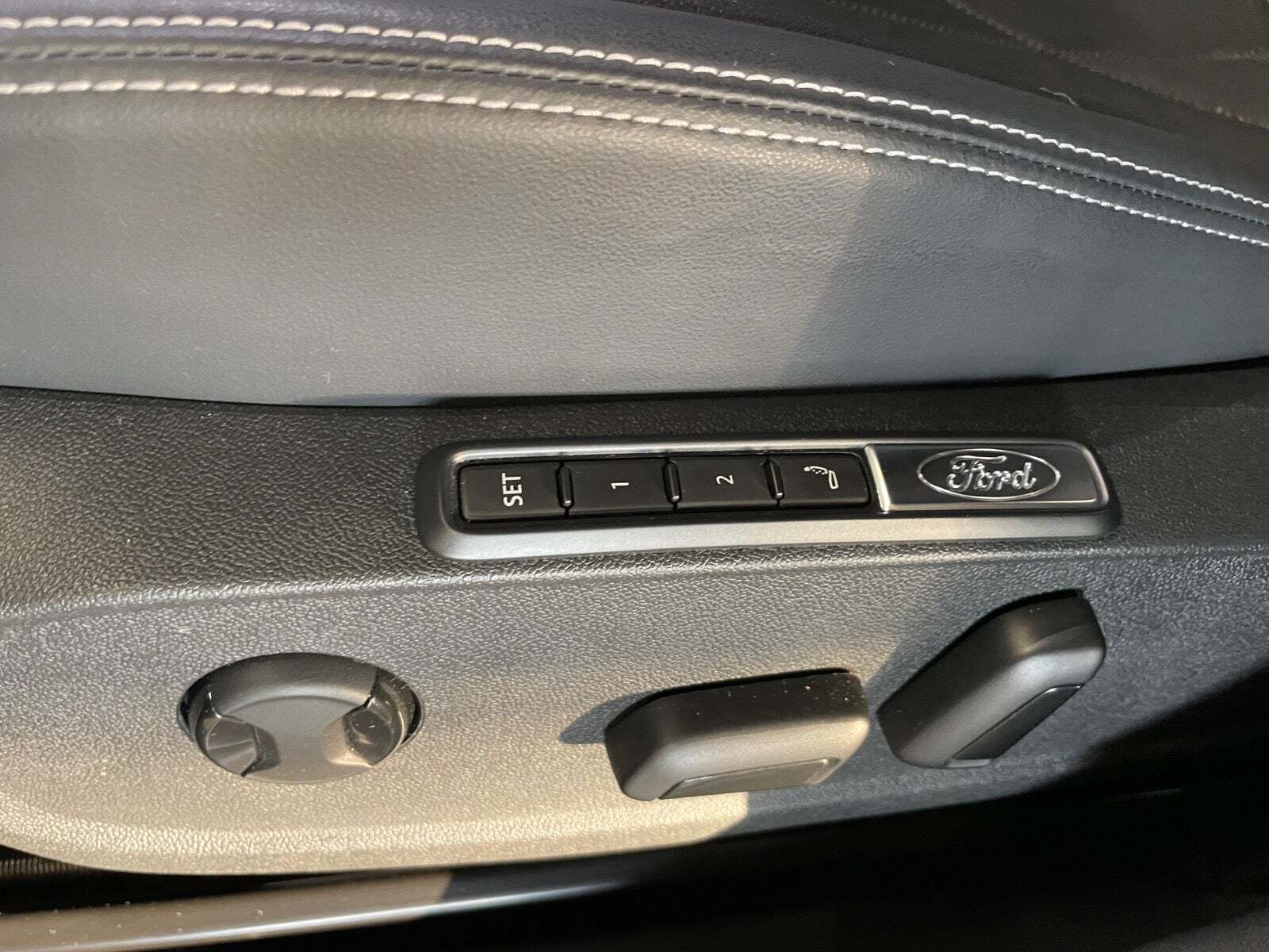 Ford Capri 77 Premium Extended Range