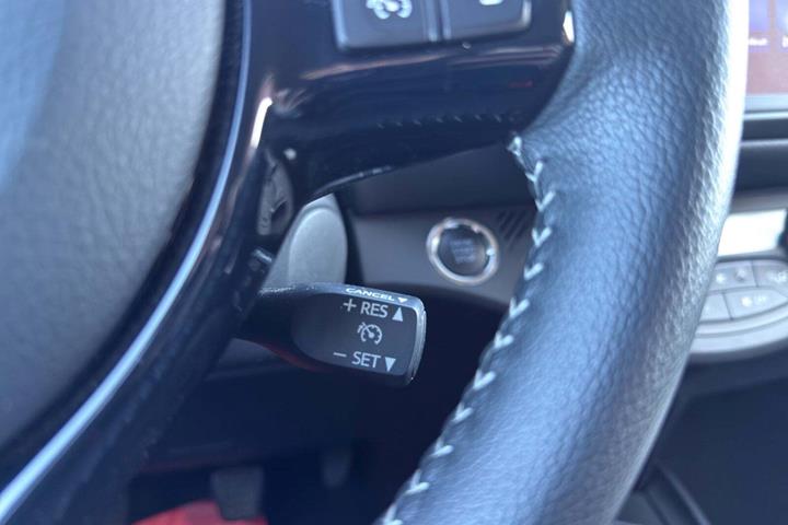 Sort Toyota Yaris fra 2019