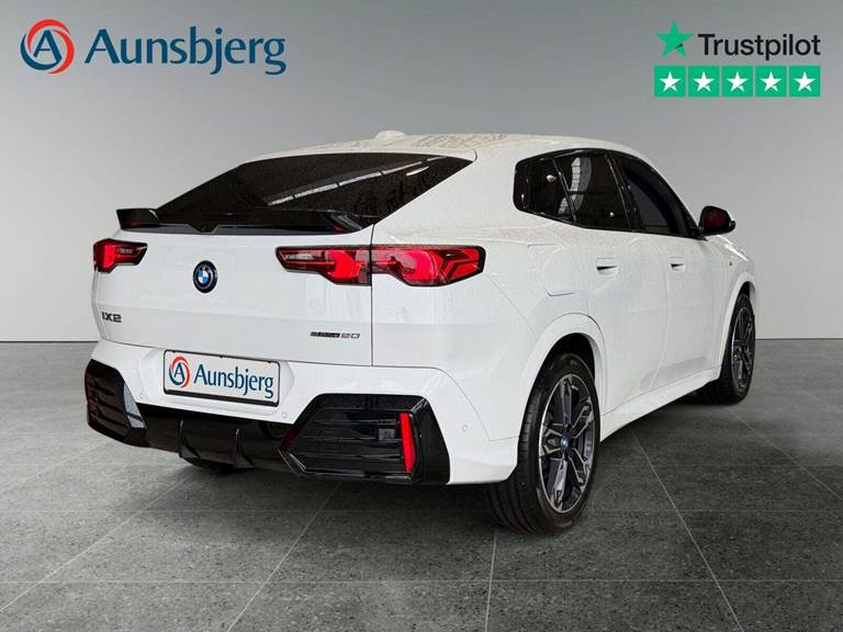 BMW iX2 eDrive20 M-Sport