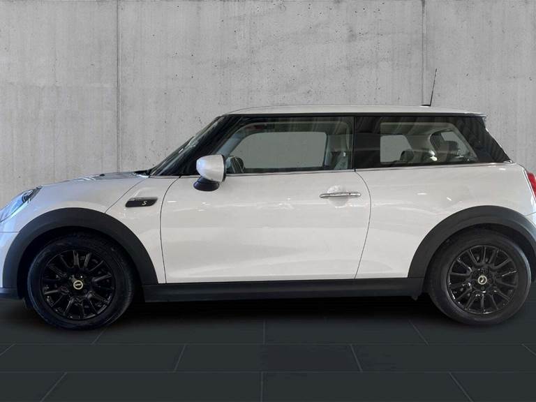 Mini Cooper SE Classic Trim