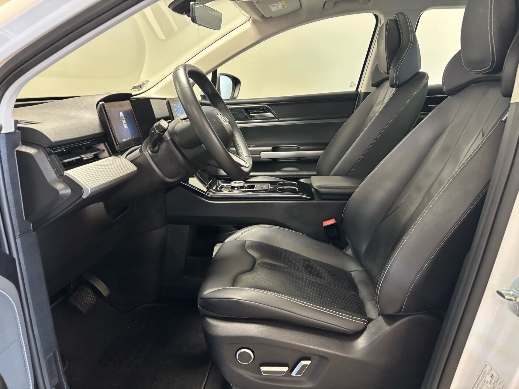 Aiways U5 EL Premium 204HK 5d Aut.