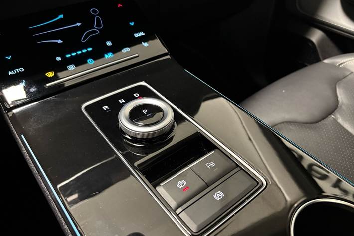 Hvid Aiways U5 fra 2022