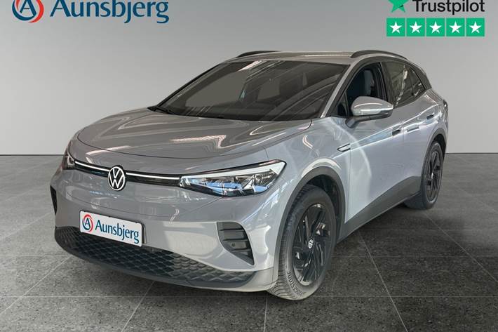 Grå VW ID.4 fra 2022 set udefra