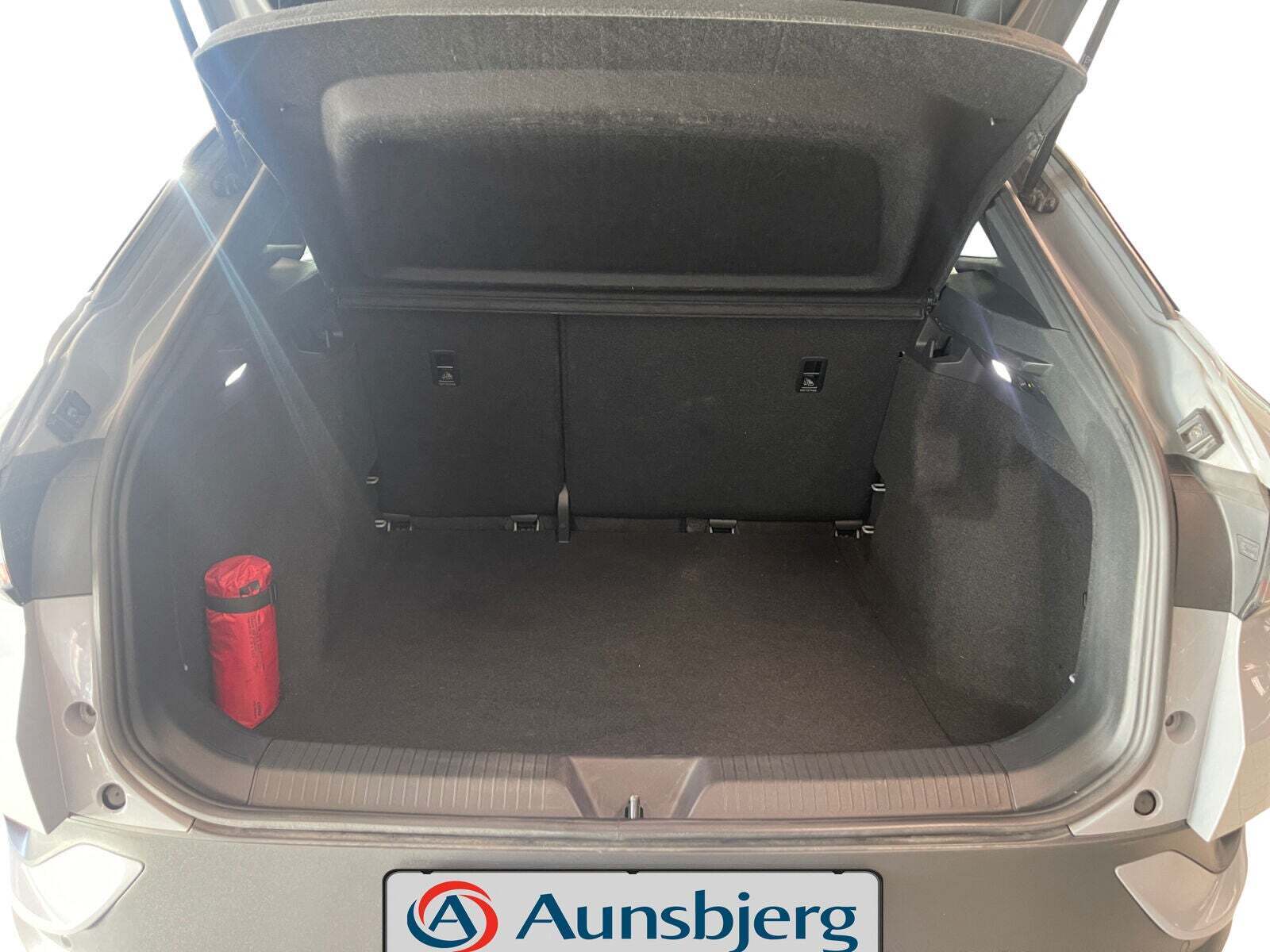 Grå VW ID.4 fra 2022