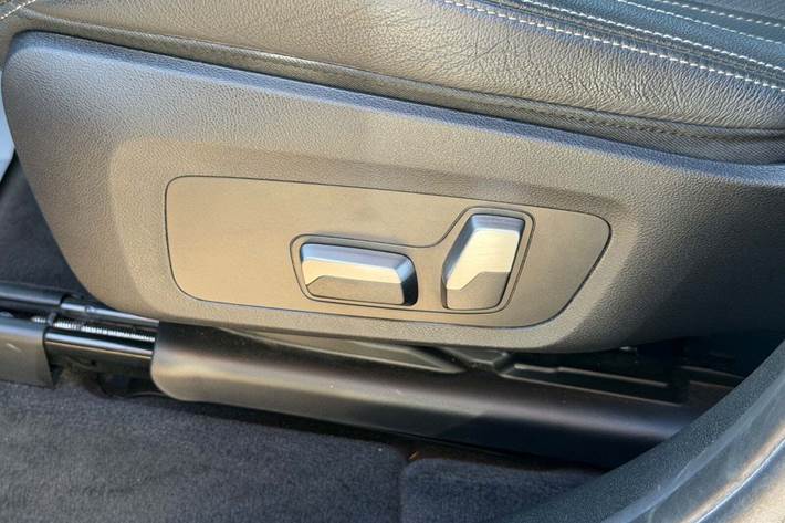 Sort BMW iX3 fra 2022