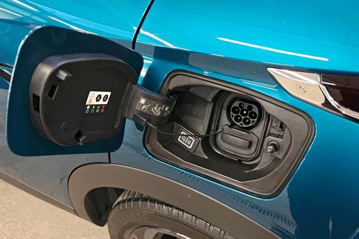 Blå DS DS 3 CrossBack fra 2022