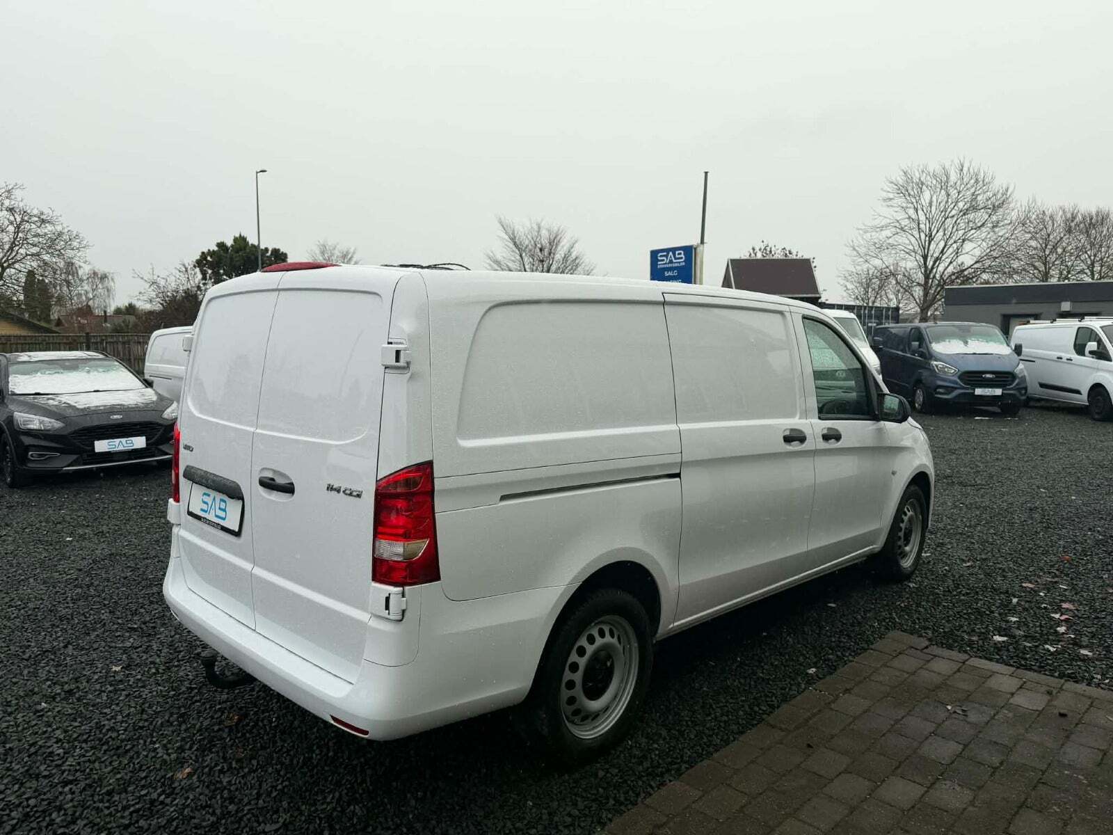 Mercedes Vito 114 2,0 CDi Kassevogn aut. L RWD