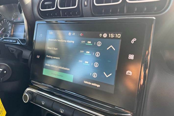 Grå Citroën C3 Aircross fra 2020