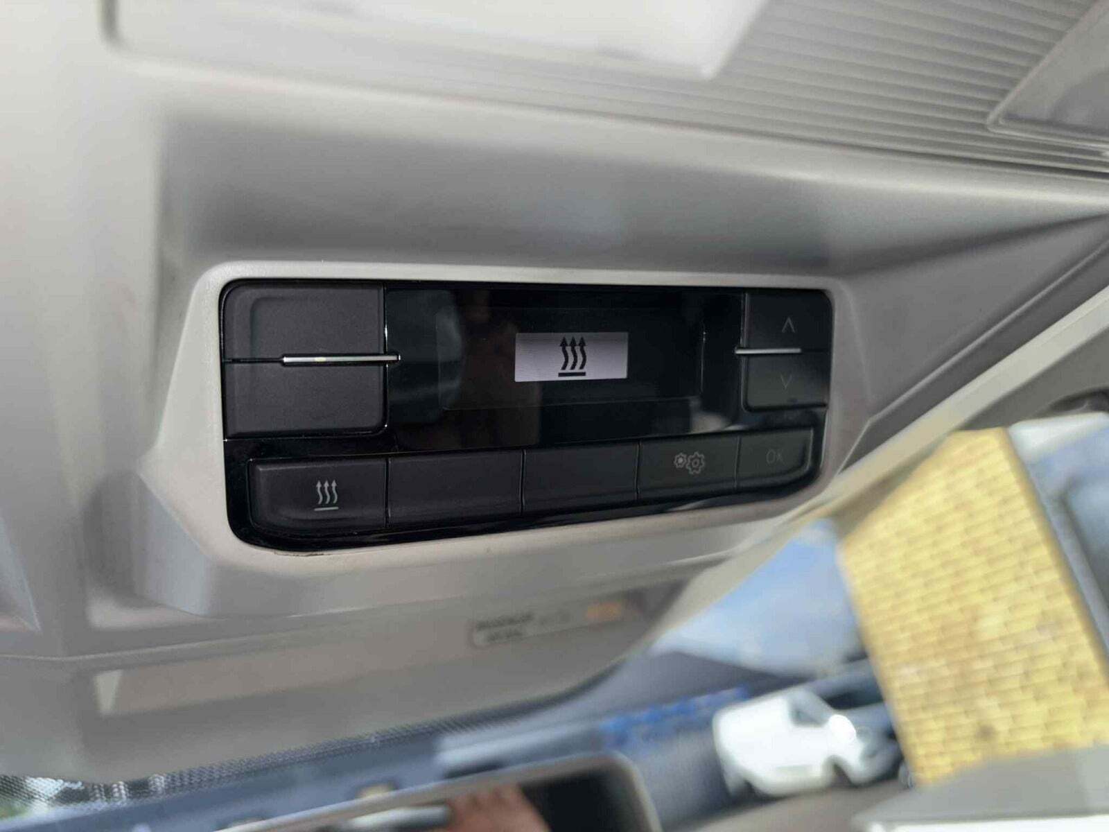 undefined VW Crafter 35 fra 2020