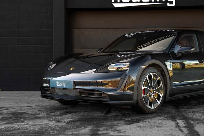 Sort Porsche Taycan 4S fra 2022