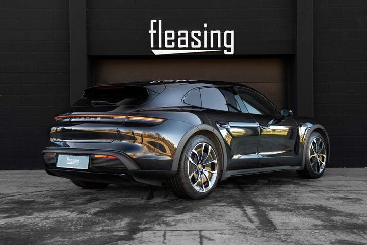 Sort Porsche Taycan 4S fra 2022