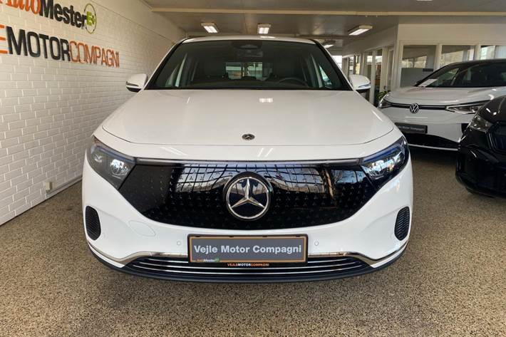 Hvid Mercedes EQA250+ fra 2024