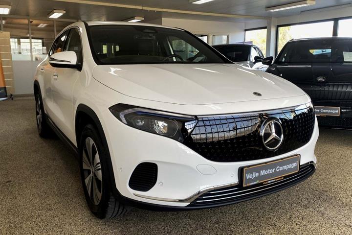Hvid Mercedes EQA250+ fra 2024