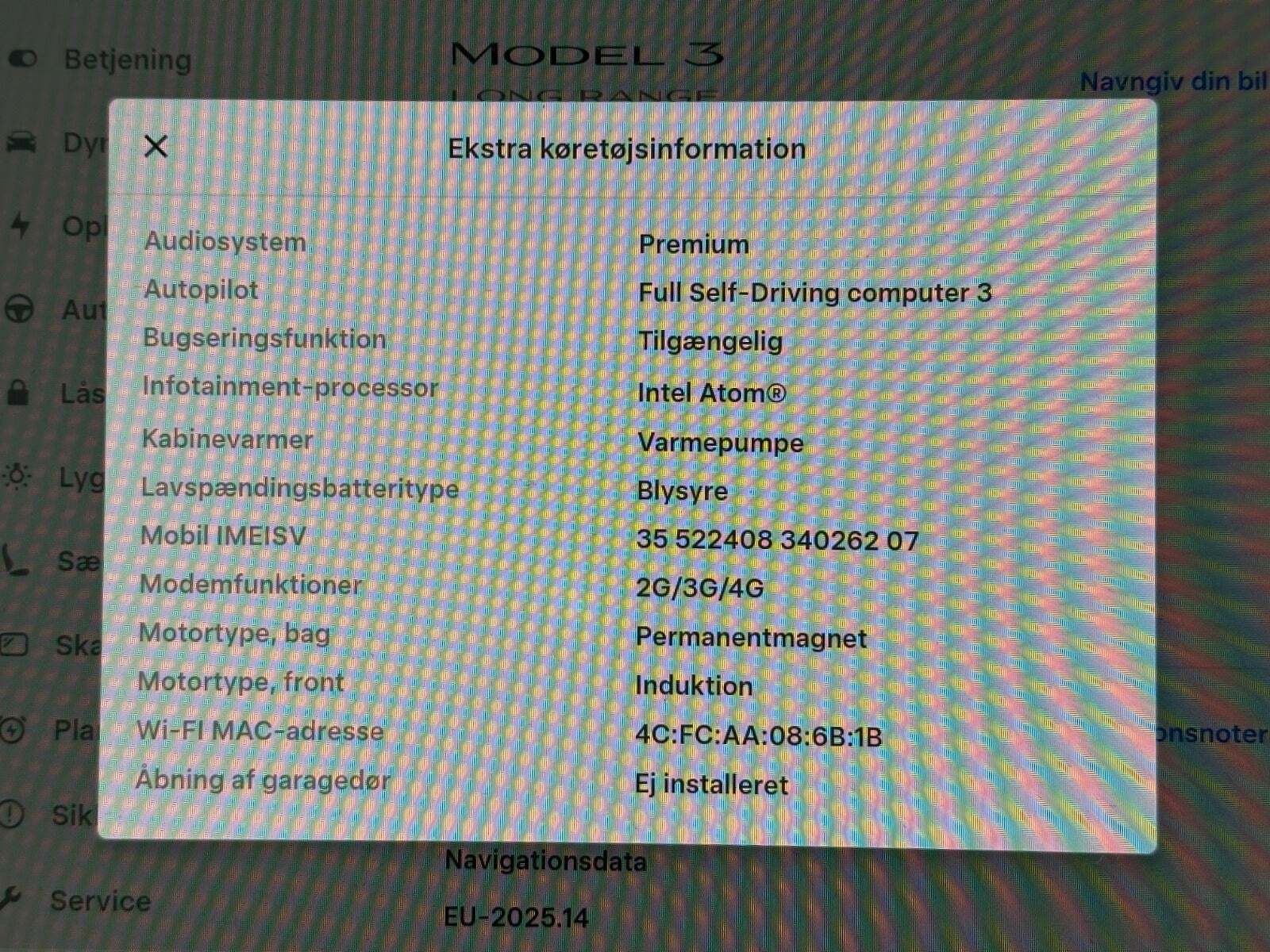 Hvid Tesla Model 3 fra 2021