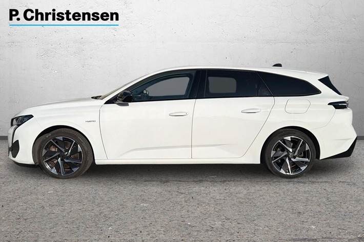 Hvid Peugeot 308 fra 2023