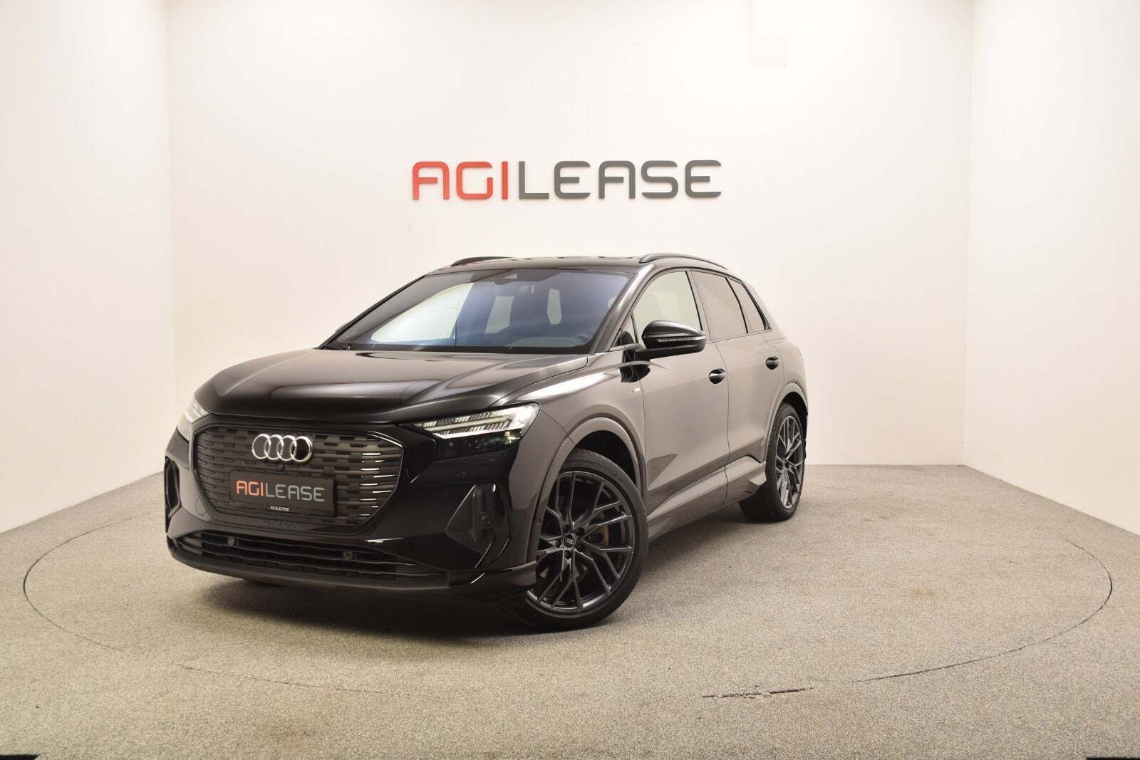 Audi Q4 e-tron 40 S-line