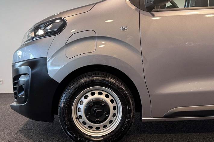 Grå Citroën e-Jumpy fra 2024