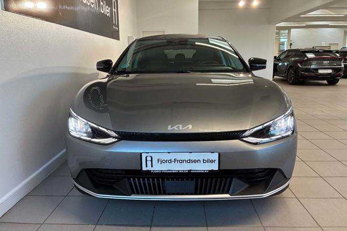 Grå Kia EV6 fra 2022