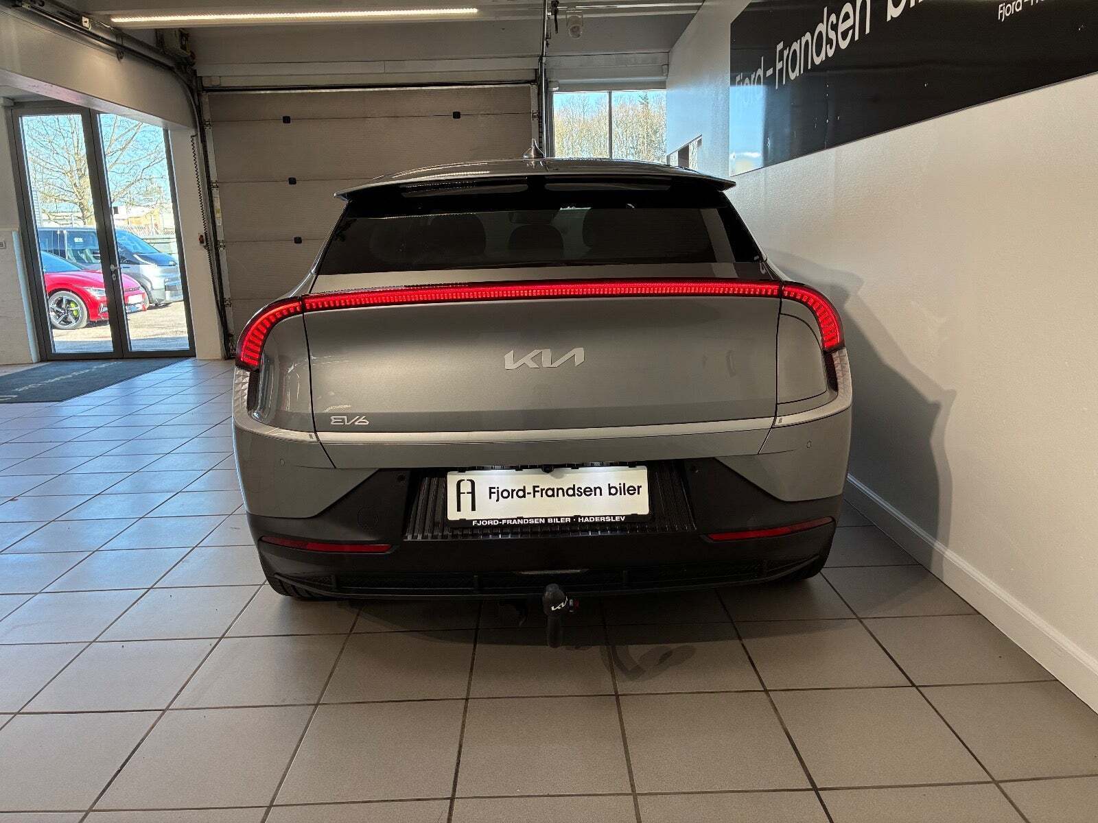 Grå Kia EV6 fra 2022
