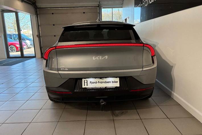 Grå Kia EV6 fra 2022