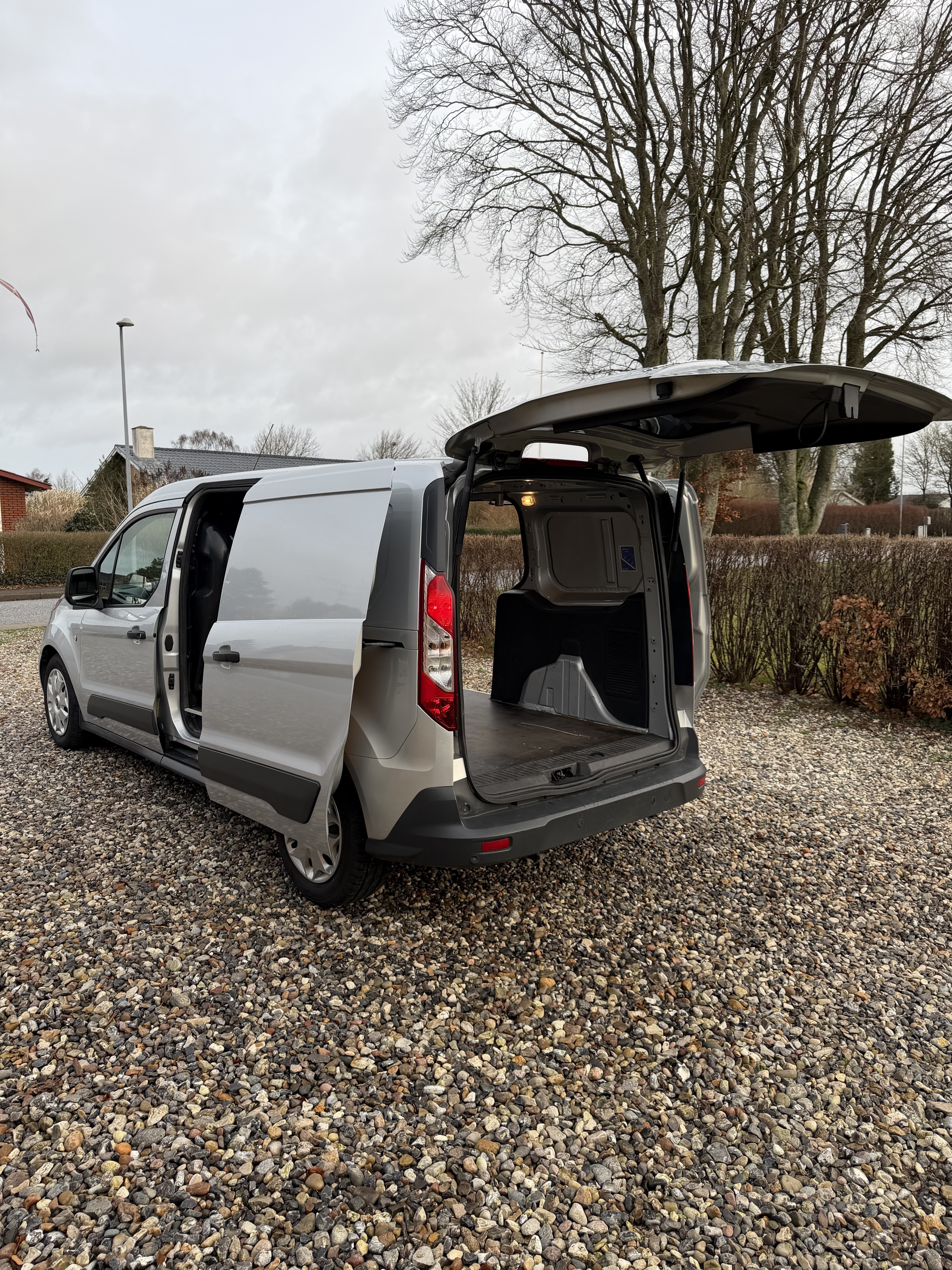 Ford Transit Connect 1,5 TDCi (120 HK) Lang van FWD Automatisk