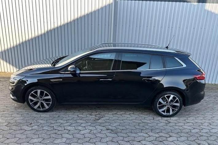 Sort Renault Mégane fra 2017