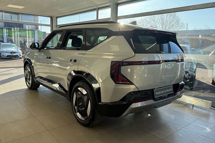 Grå Kia EV5 fra 2026