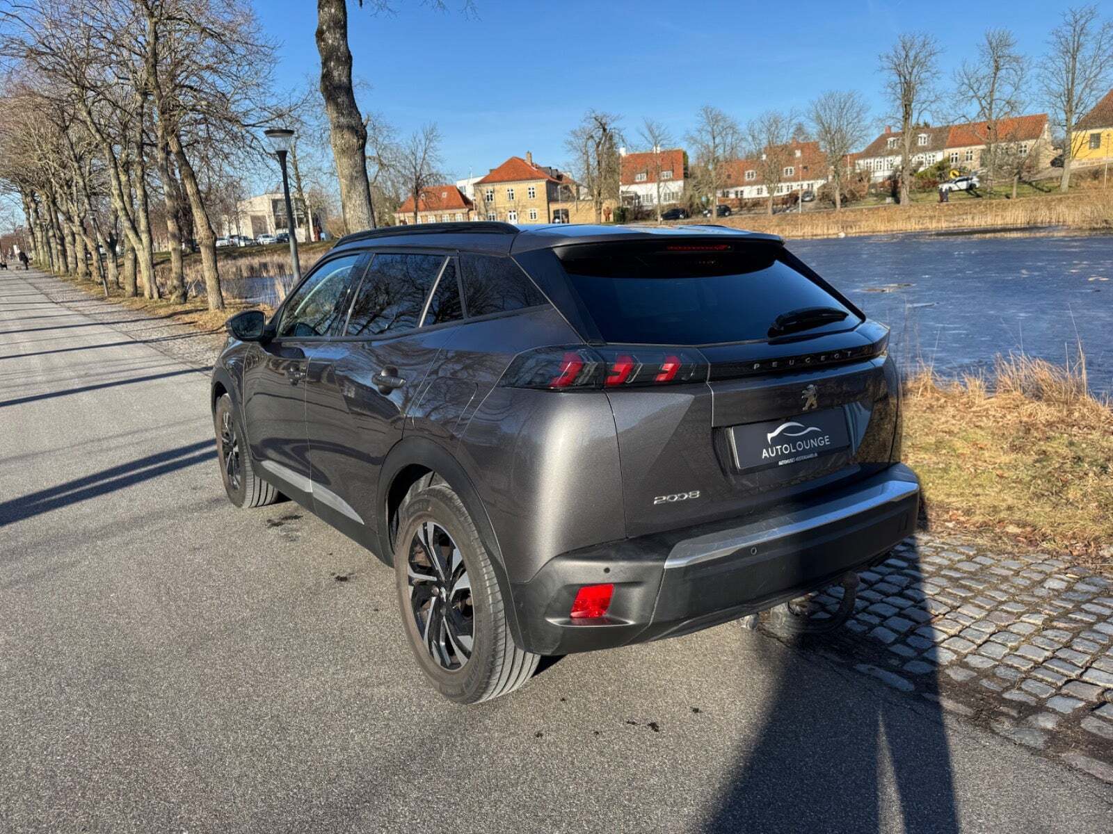 Peugeot 2008 1,2 PureTech 100 Allure Pack