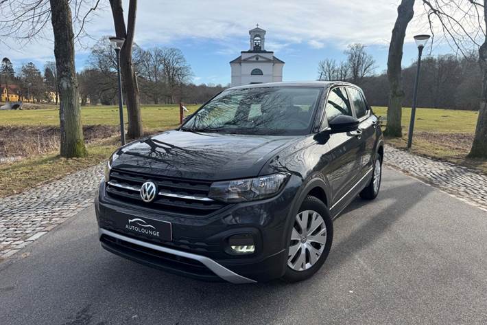 Grå VW T-Cross fra 2020 set udefra