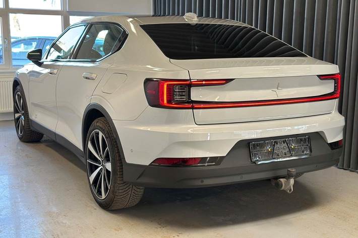 Hvid Polestar 2 fra 2021