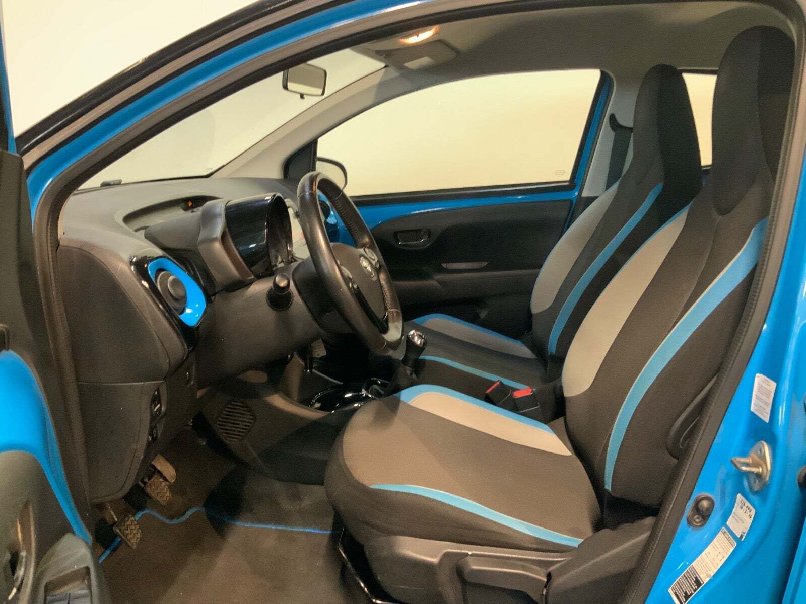 Toyota Aygo 1,0 VVT-i x-cite